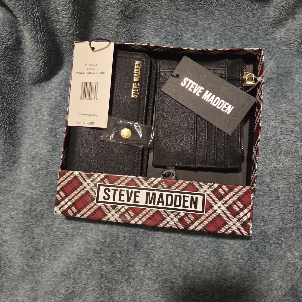 Steve Madden Elegant Black Wallet and Card Holder Set